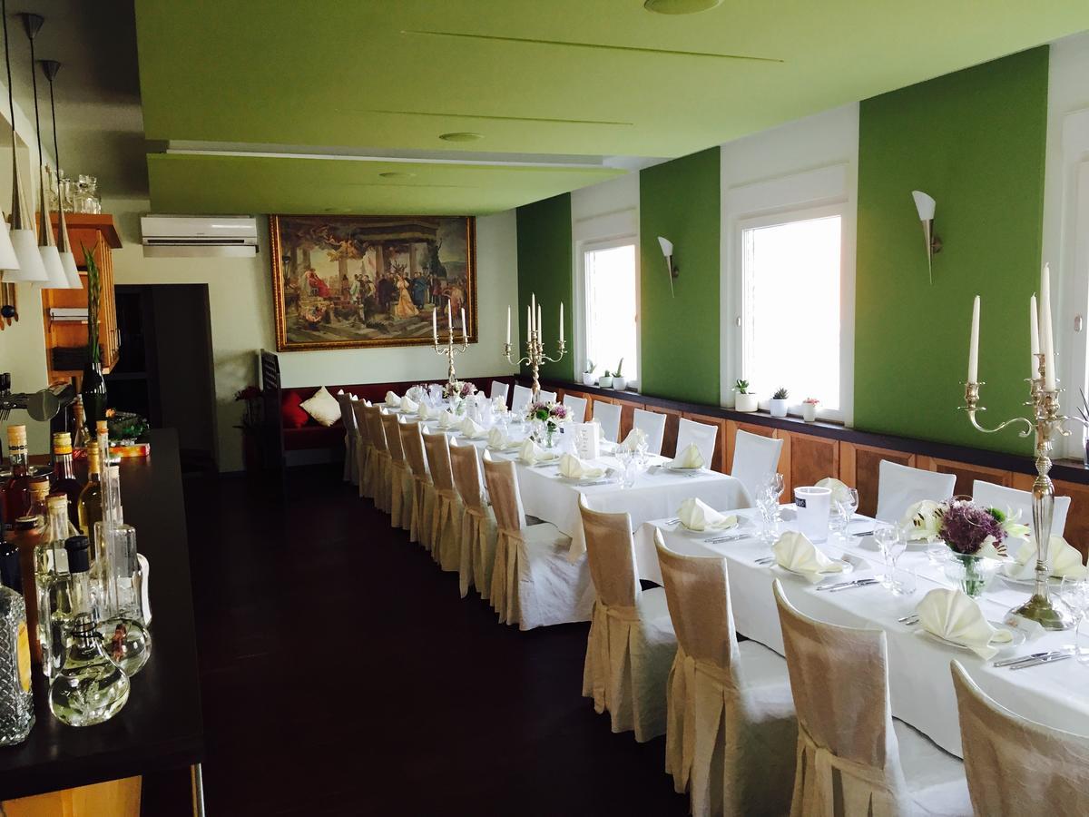 Hotel Restaurant Vater Rhein Woerth am Rhein Exterior foto