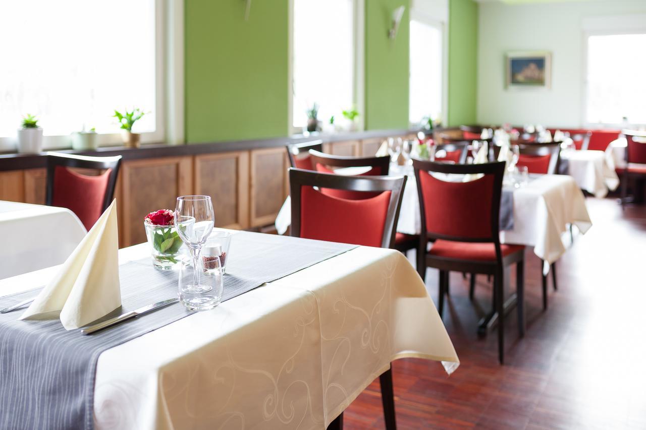 Hotel Restaurant Vater Rhein Woerth am Rhein Exterior foto